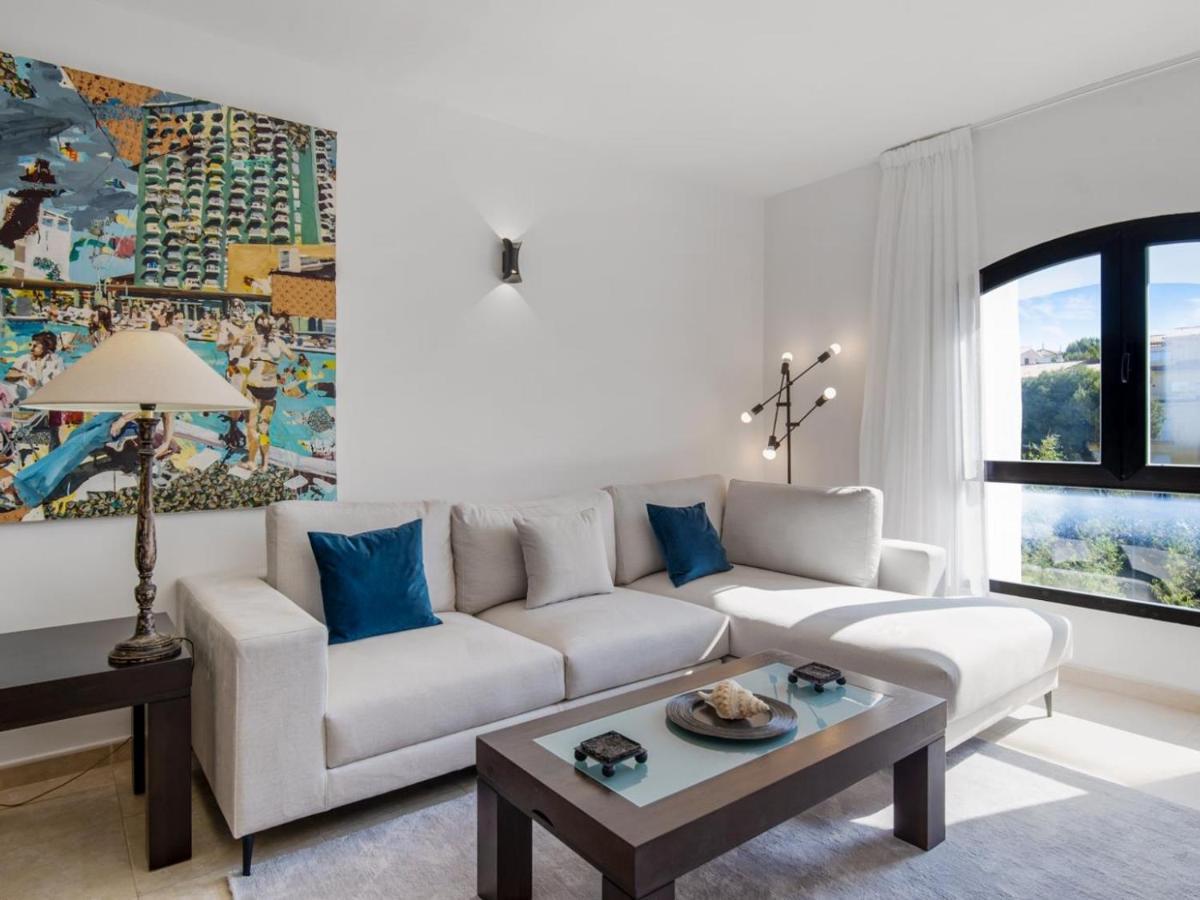 Apartamento De 2 Dormitorios En Playas Del Duque Marbella Esterno foto
