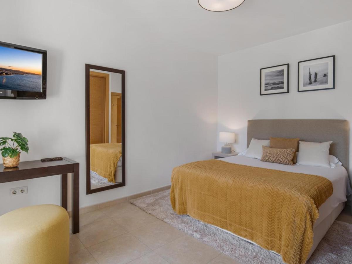 Apartamento De 2 Dormitorios En Playas Del Duque Marbella Esterno foto